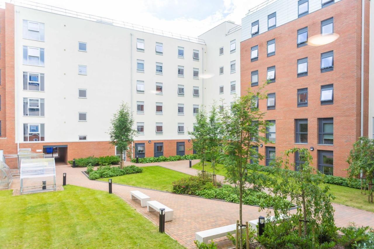 Newton Court Newcastle Ensuite Rooms ניוקאסל מראה חיצוני תמונה