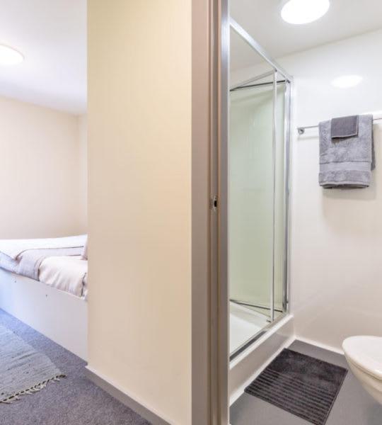 Newton Court Newcastle Ensuite Rooms ניוקאסל מראה חיצוני תמונה